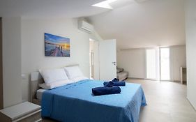 Villa Baci sul Mare Attico- Spiaggia privata
